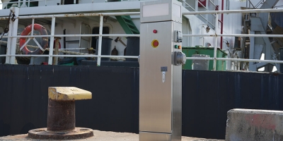 碼頭岸電樁：電動船舶邁向更清潔綠色的未來